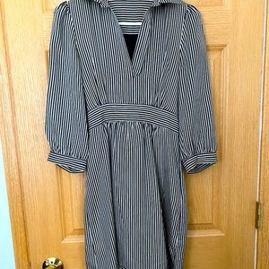 BCBG knee length work dress, B&G, v neck